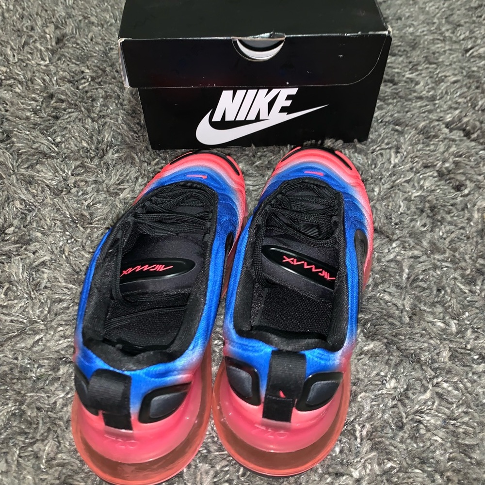 Nike Air Max 720